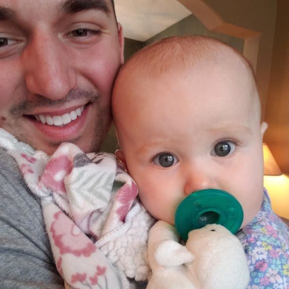 Meet your Posher, Josh - Picture 1 of 1